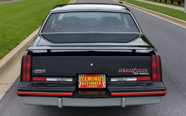 1983 Oldsmobile Cutlass 4-4-2 (442) 15th Ann Hurst - photo 4