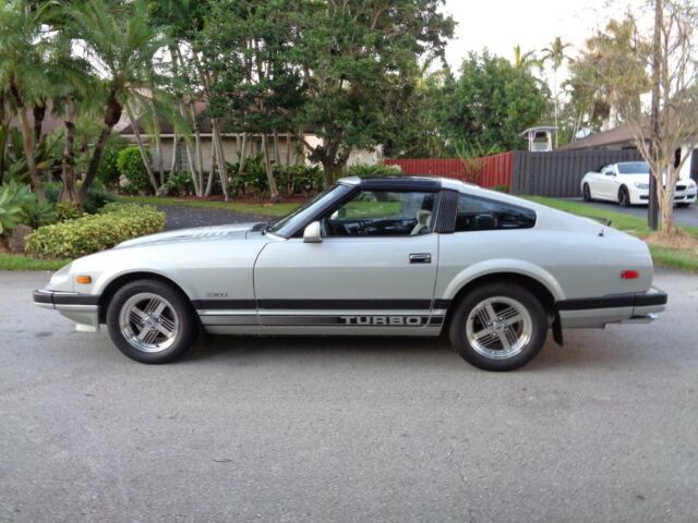 1983 Datsun Z-Series Turbo - photo 2