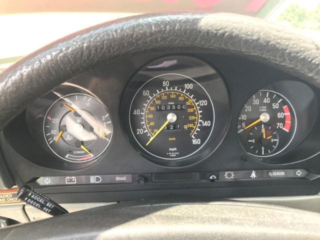 1983 Mercedes-Benz 300-Series - photo 10