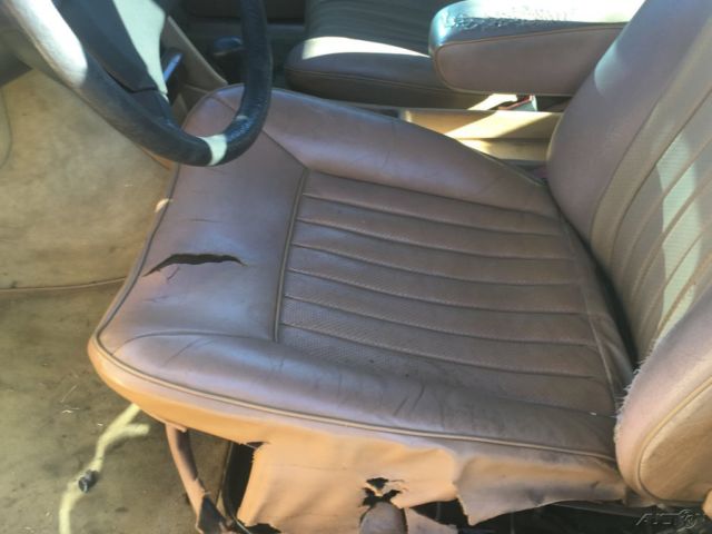 1983 Mercedes-Benz 300-Series 4 Dr Turbodiesel - photo 7