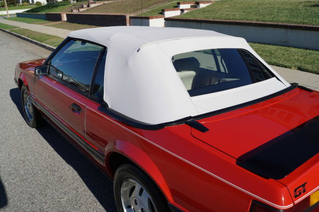 1983 Ford Mustang 5 SPD GLX CONVERTIBLE WITH 41K MILES - photo 12