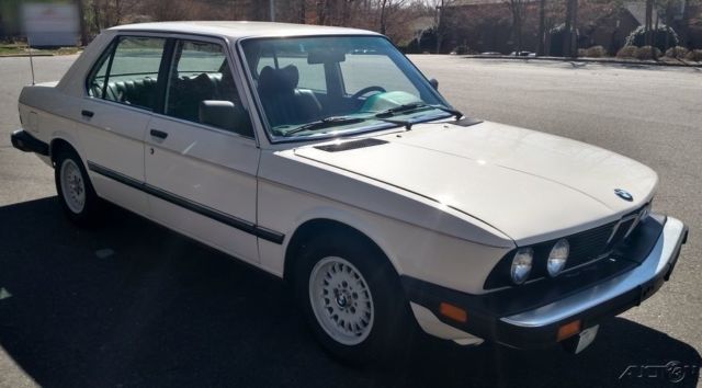 1983 BMW 5-Series 528e - photo 4