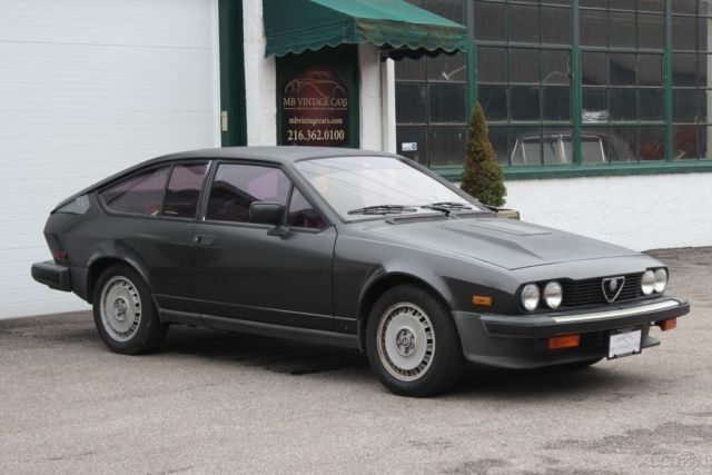 1983 Alfa Romeo GTV Coupe - photo 3