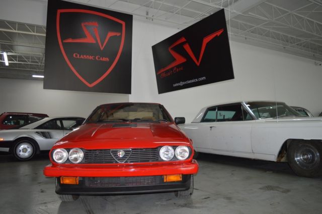 1983 Alfa Romeo GTV 6 do not miss on this great deal! - photo 2