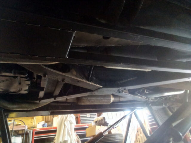 1983 Studebaker Avanti - photo 10