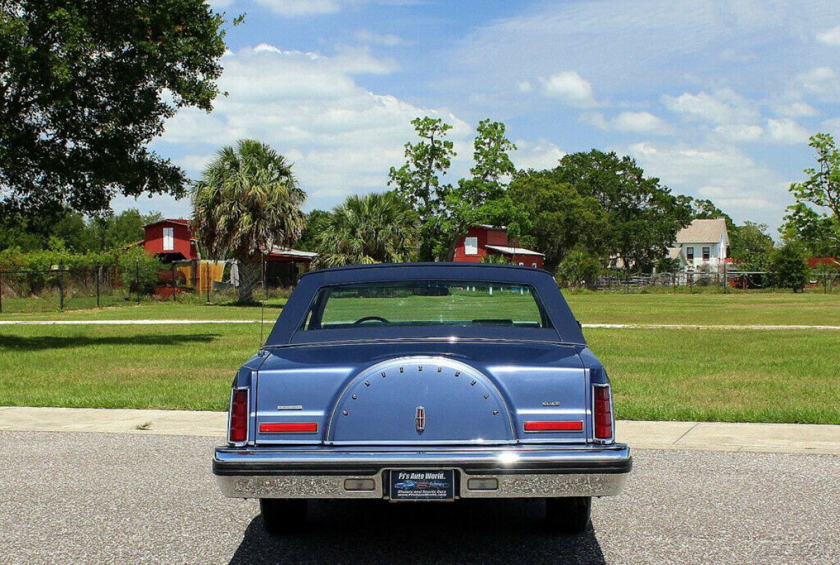 1983 Lincoln Mark Series Base 2dr Coupe - photo 10