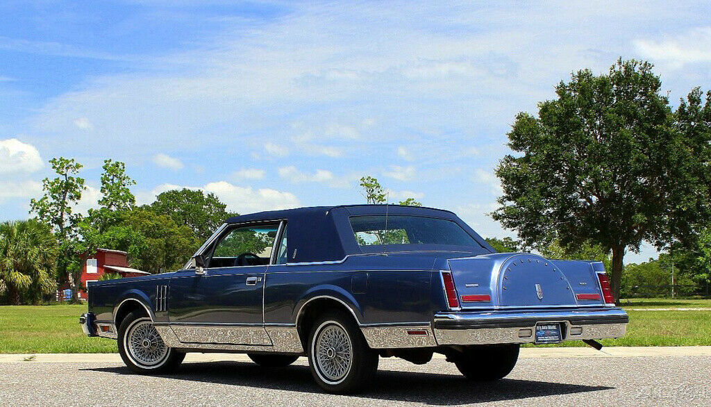 1983 Lincoln Mark Series Base 2dr Coupe - photo 11