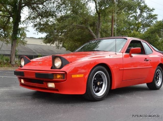 1983 Porsche 944 Base 2dr Hatchback - photo 8