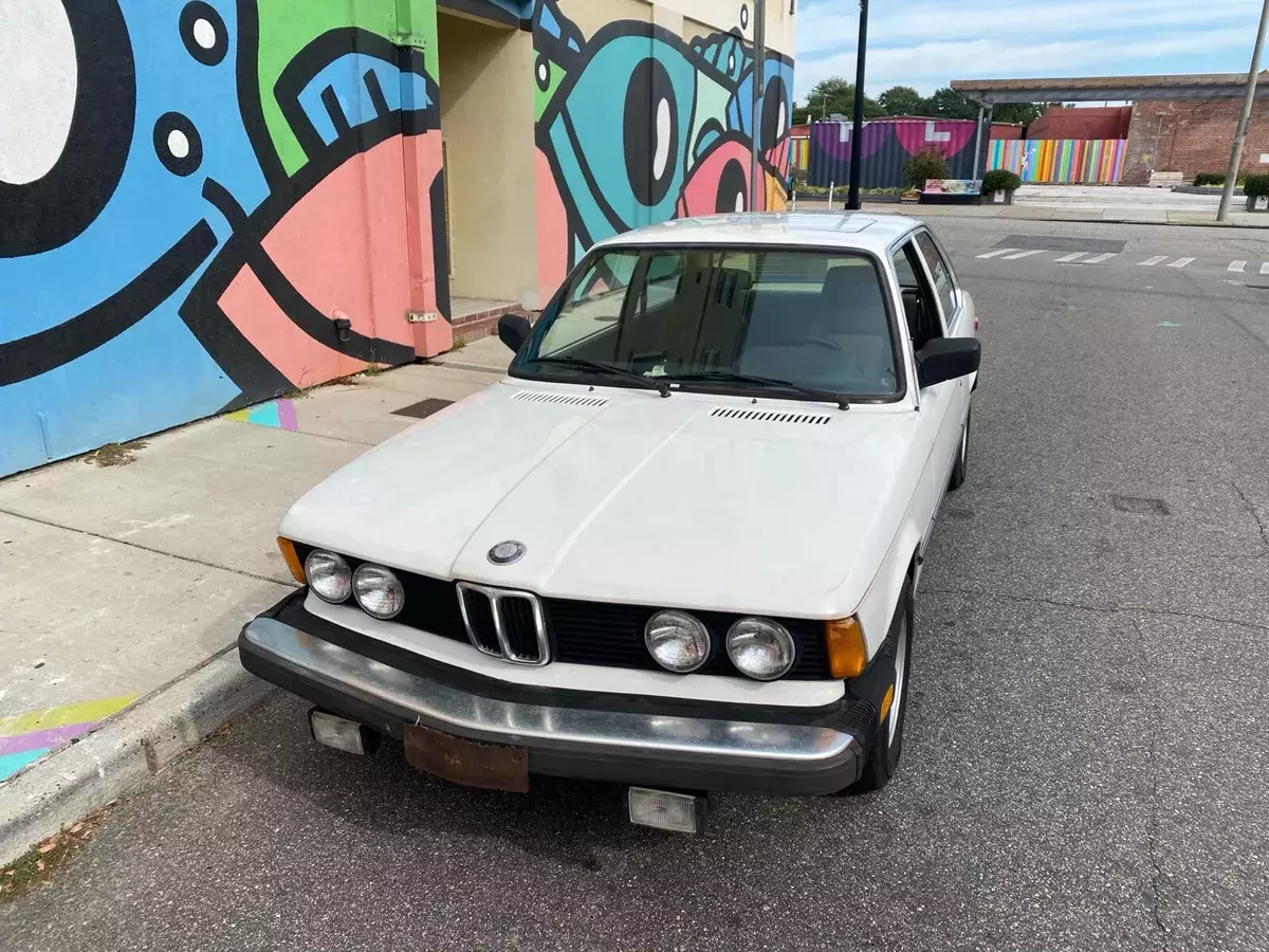 1983 BMW 320i Sedan White I 1983 BMW 3-Series I