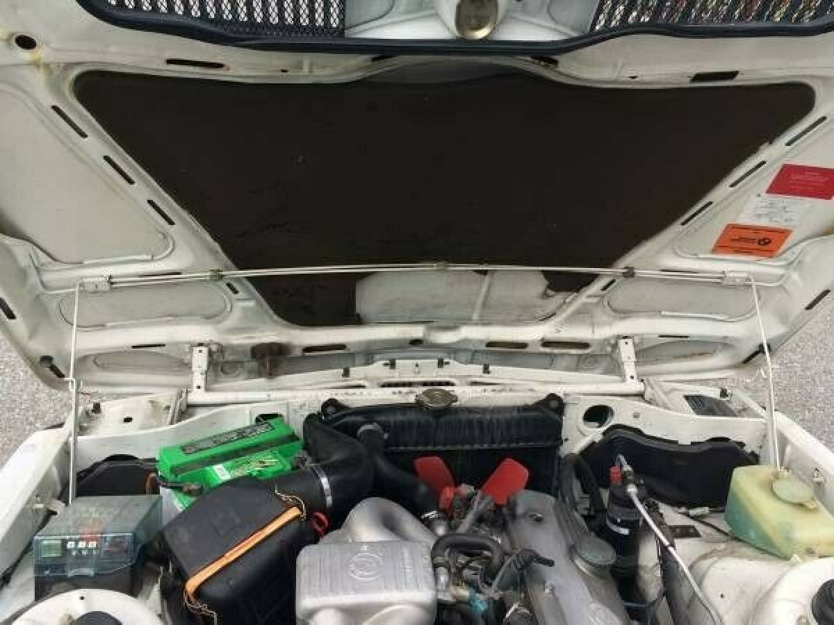 1983 BMW 3-Series i - photo 4