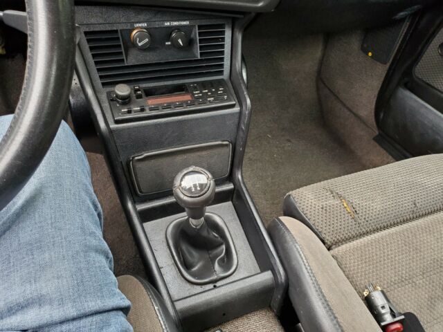 1983 BMW 3-Series 320is - photo 11
