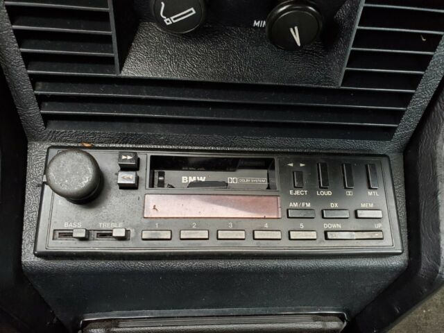1983 BMW 3-Series 320is - photo 9