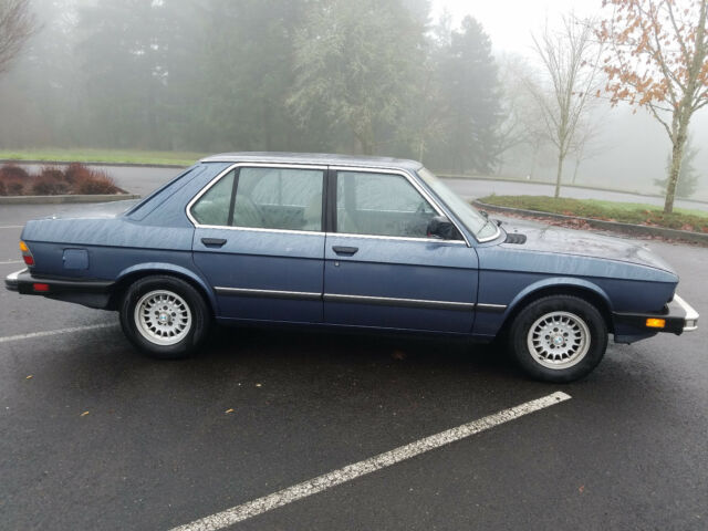 1983 BMW 5-Series - photo 2