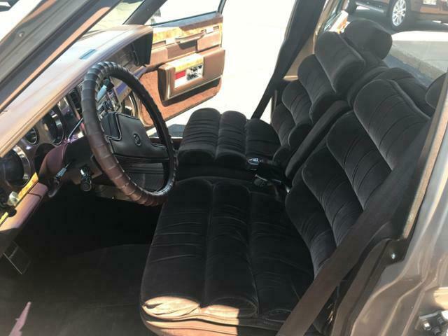 1983 Buick Park Avenue - photo 8