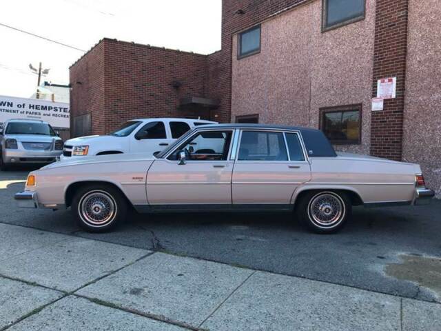 1983 Buick Electra Limited 4dr Sedan - photo 2