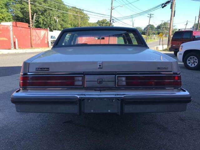 1983 Buick Electra Limited 4dr Sedan - photo 4