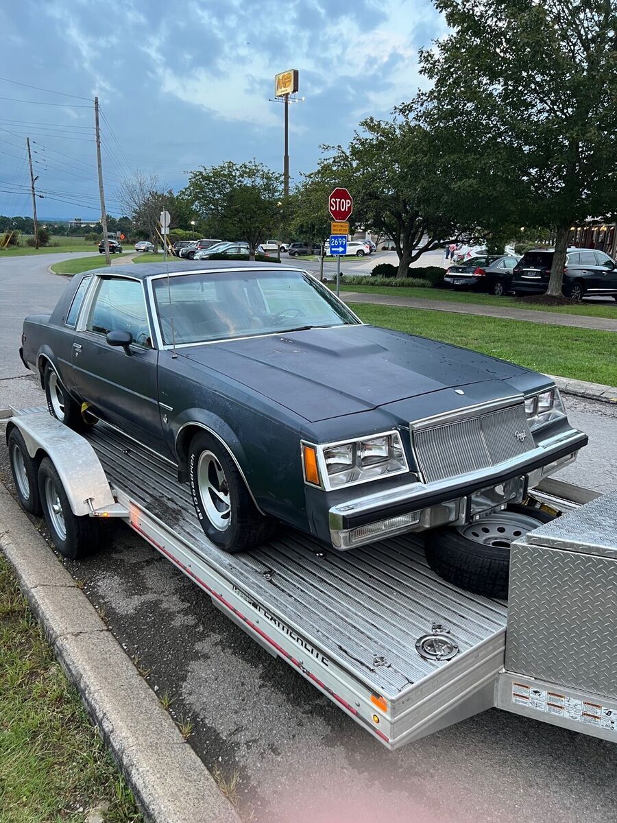 1983 Buick Regal Coupe Blue RWD Automatic T-TYPE 1983 Buick Regal T-TYPE