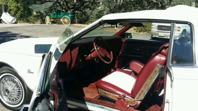 1983 Buick Riviera - photo 4