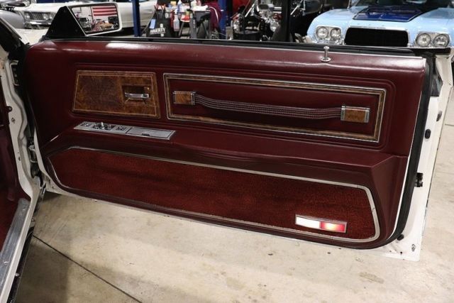 1983 Buick Riviera -- - photo 12