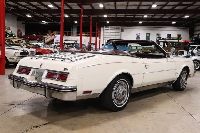 1983 Buick Riviera -- - photo 5