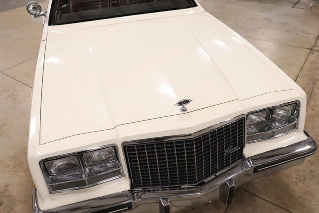 1983 Buick Riviera -- - photo 9
