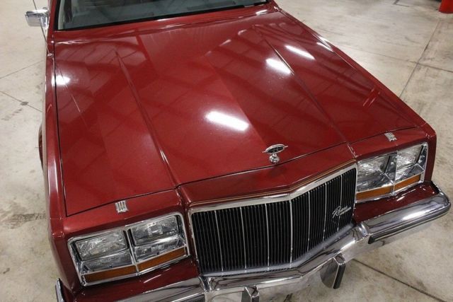 1983 Buick Riviera -- - photo 10