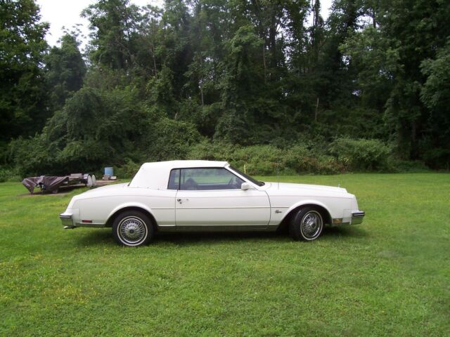 1983 Buick Riviera Conv. - photo 3