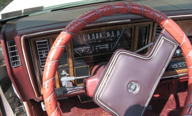 1983 Buick Riviera - photo 5