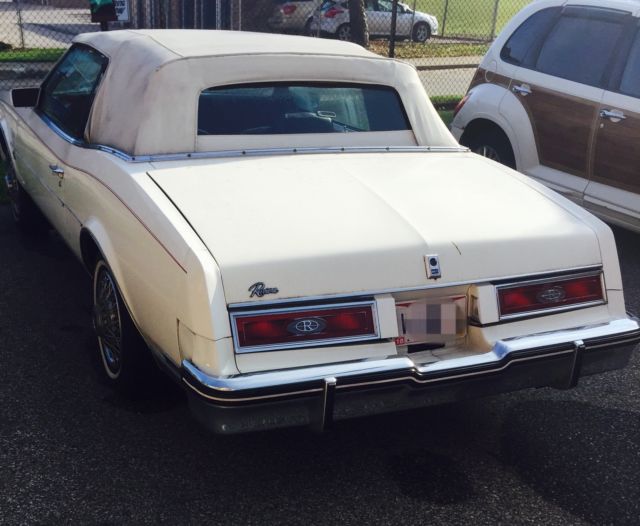 1983 Buick Riviera Convertible - photo 3