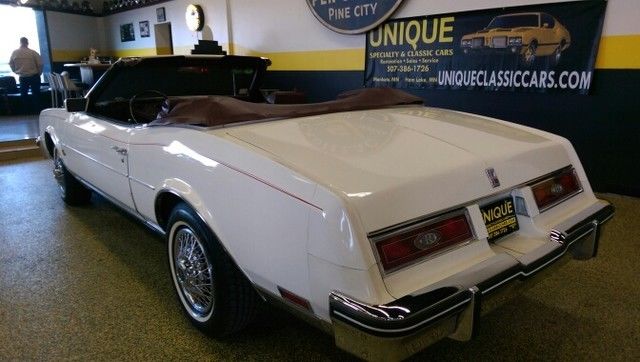 1983 Buick Riviera - photo 7
