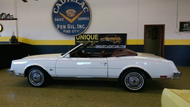 1983 Buick Riviera - photo 9