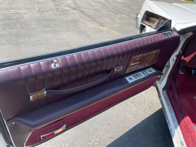1983 Buick Riviera - photo 13