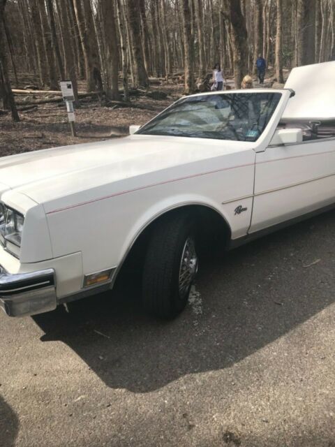 1983 Buick Riviera XX