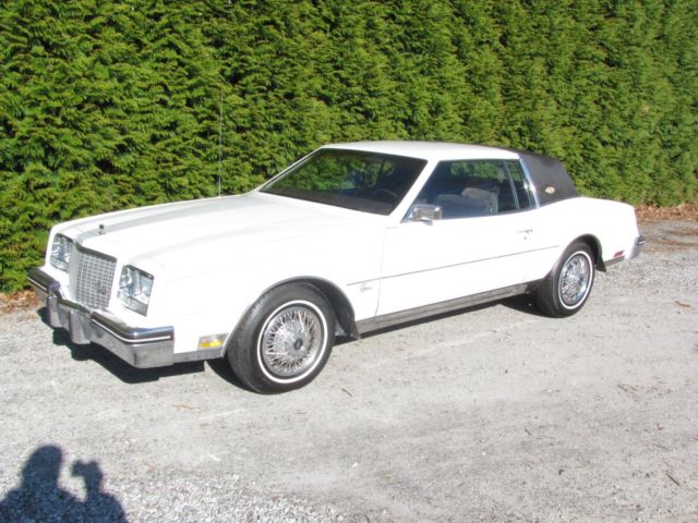 1983 Buick Riviera Only 37K actual miles! 1983 Buick Riviera