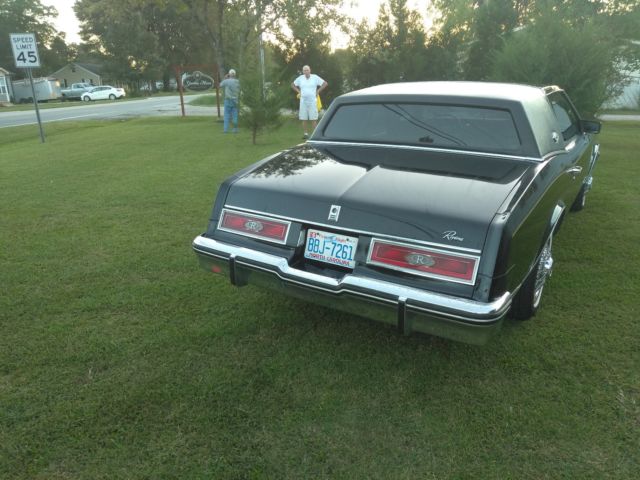 1983 Buick Riviera - photo 6