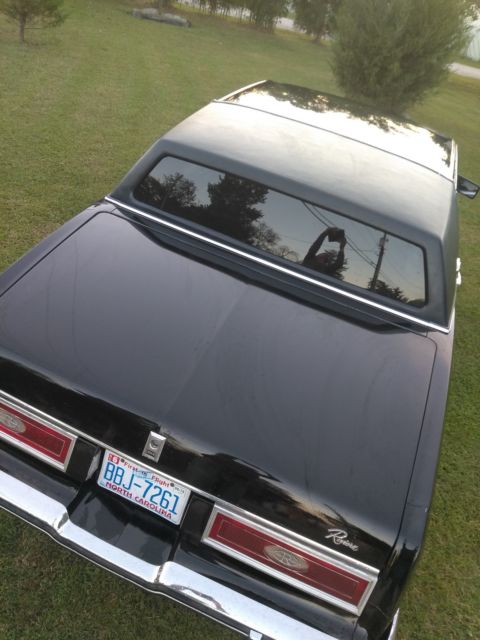 1983 Buick Riviera - photo 9