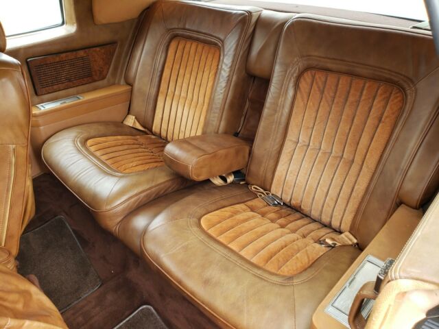 1983 Buick Riviera - photo 10