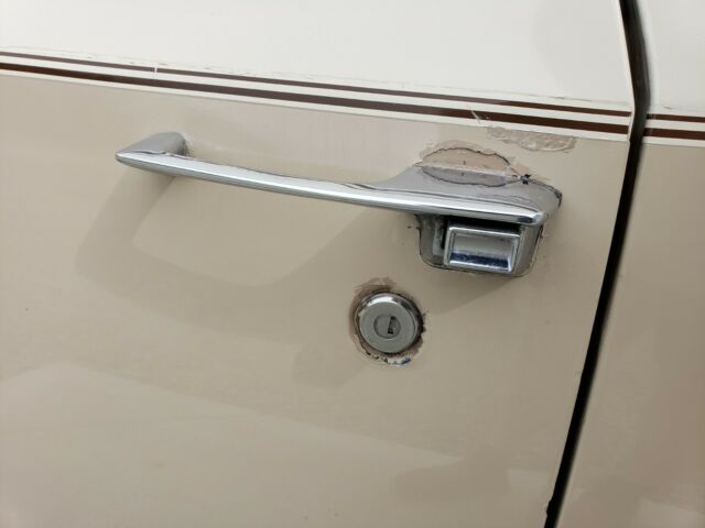 1983 Buick Riviera - photo 7