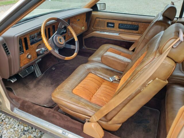 1983 Buick Riviera - photo 9