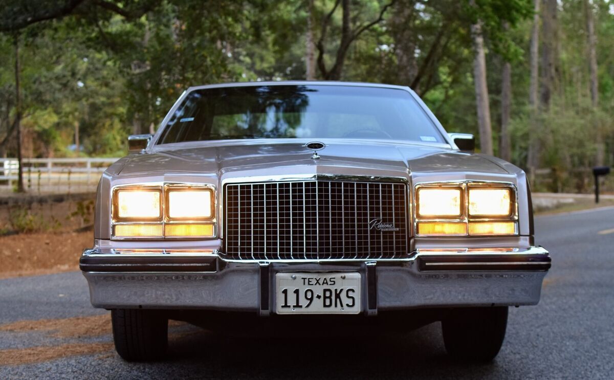 1983 Buick Riviera - photo 9