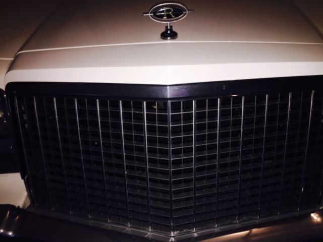 1983 Buick Riviera Riviera - photo 6