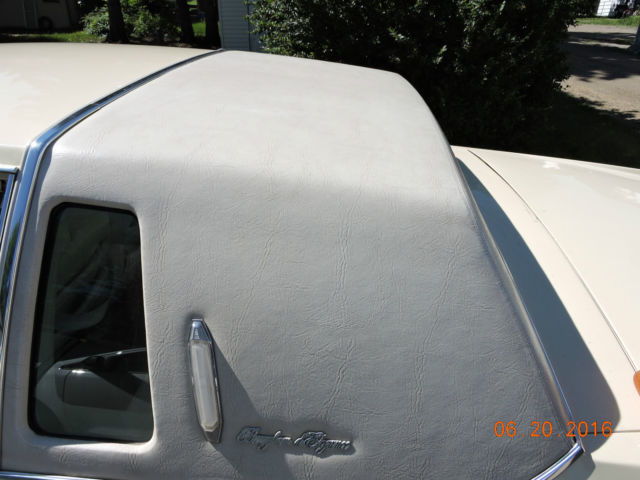 1983 Cadillac Brougham - photo 12