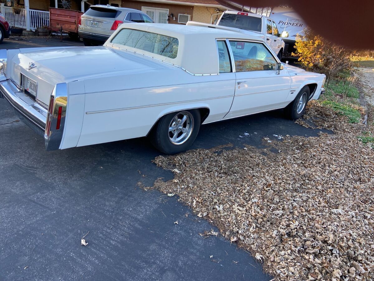 1983 Cadillac DeVille - photo 8