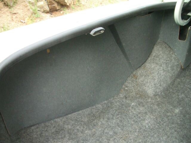 1983 Cadillac DeVille - photo 11