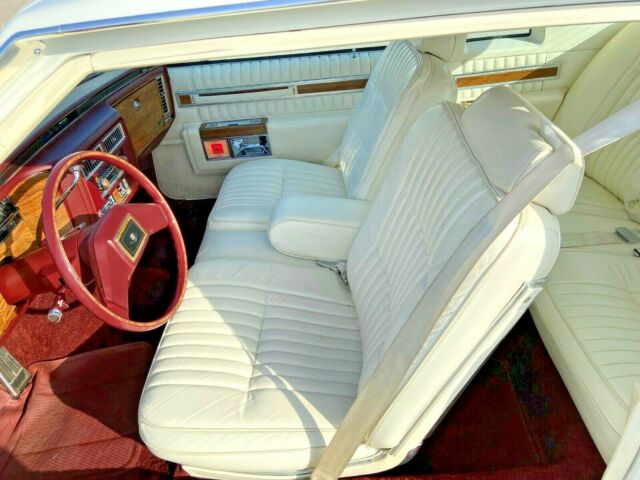 1983 Cadillac DeVille Coupe - photo 7