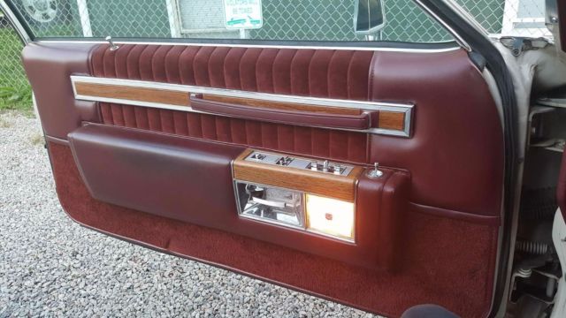 1983 Cadillac DeVille Grey - photo 10