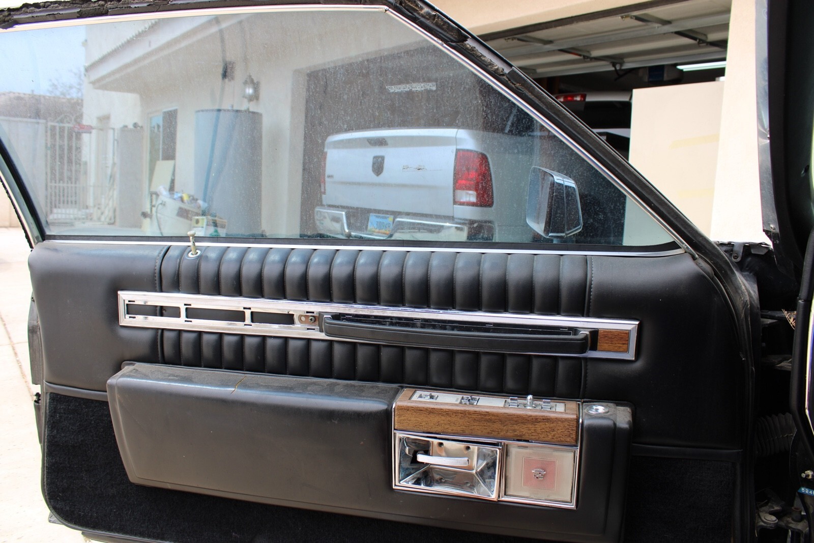 1983 Cadillac DeVille - photo 9