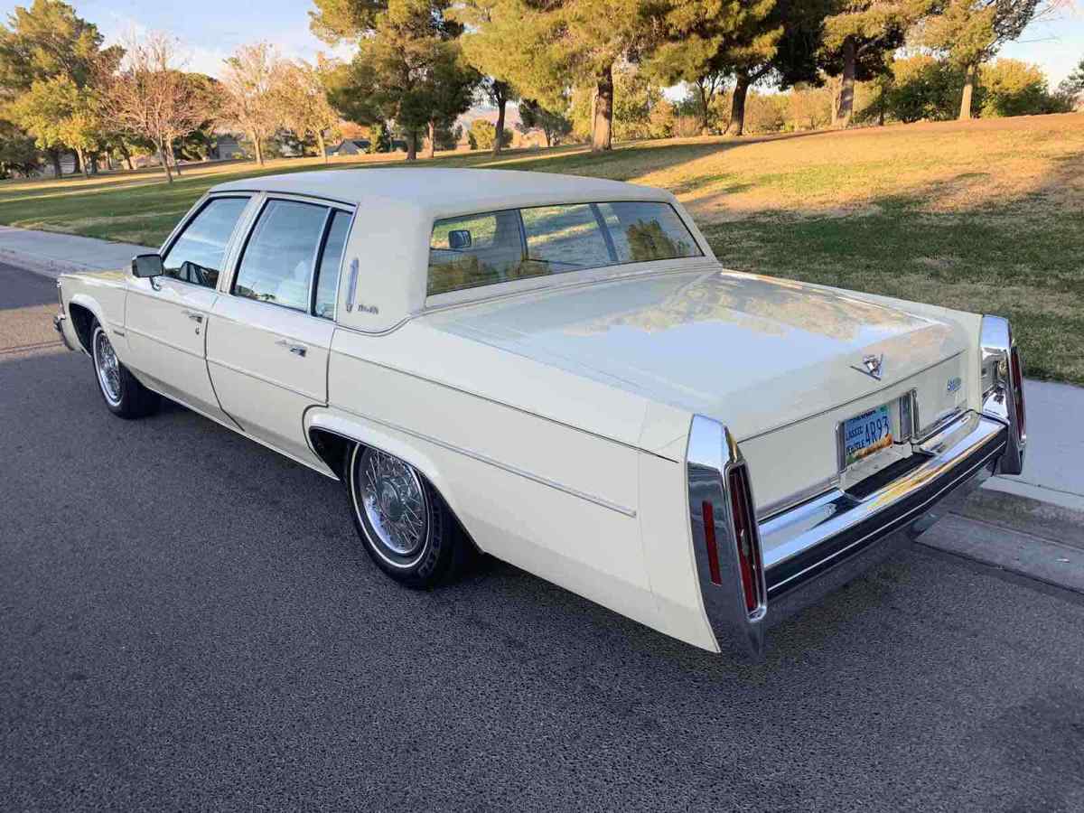 1983 Cadillac DeVille - photo 5