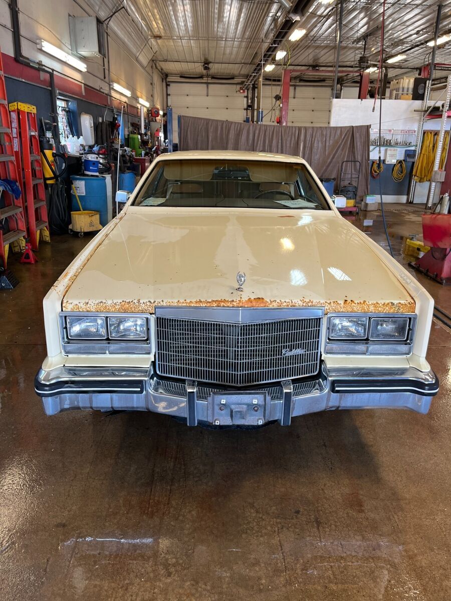 1983 Cadillac Eldorado *AS IS* *FOR PARTS ONLY* - photo 4