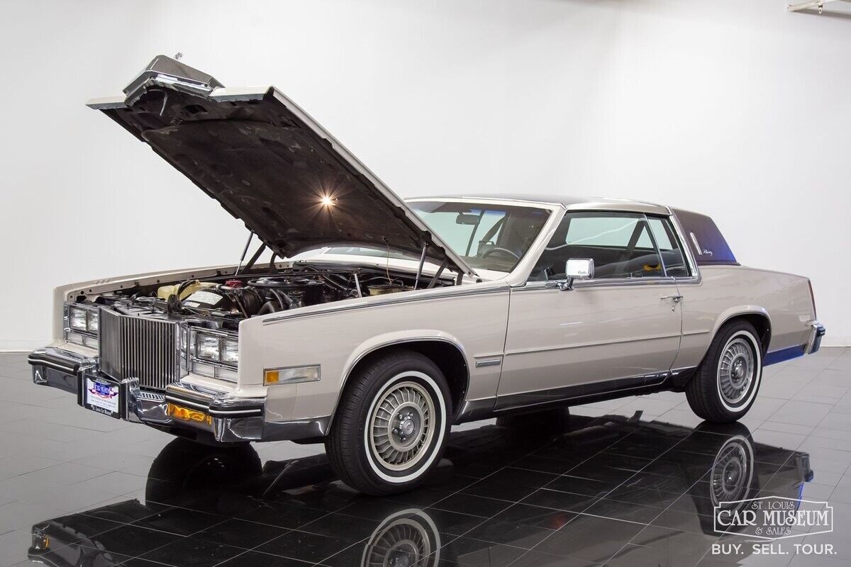 1983 Cadillac Eldorado Biarritz - photo 13